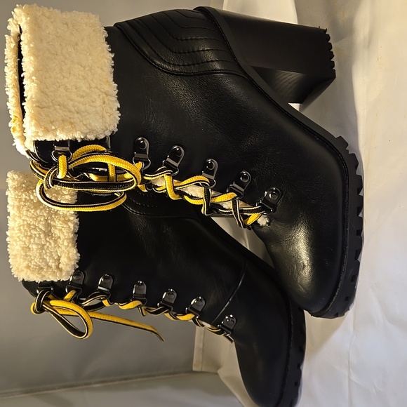 FOREVER21 Faux Leather & Faux Shearling Ankle Boots Black Women’s Size 7 (EU38) - Picture 4 of 16